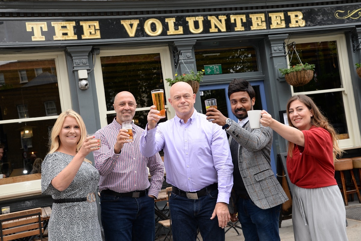 Thousands of British pubs will ‘Cheers’ Volunteers